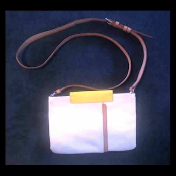 Marc Jacobs Small Shoulder Bag - Picture 1 of 2